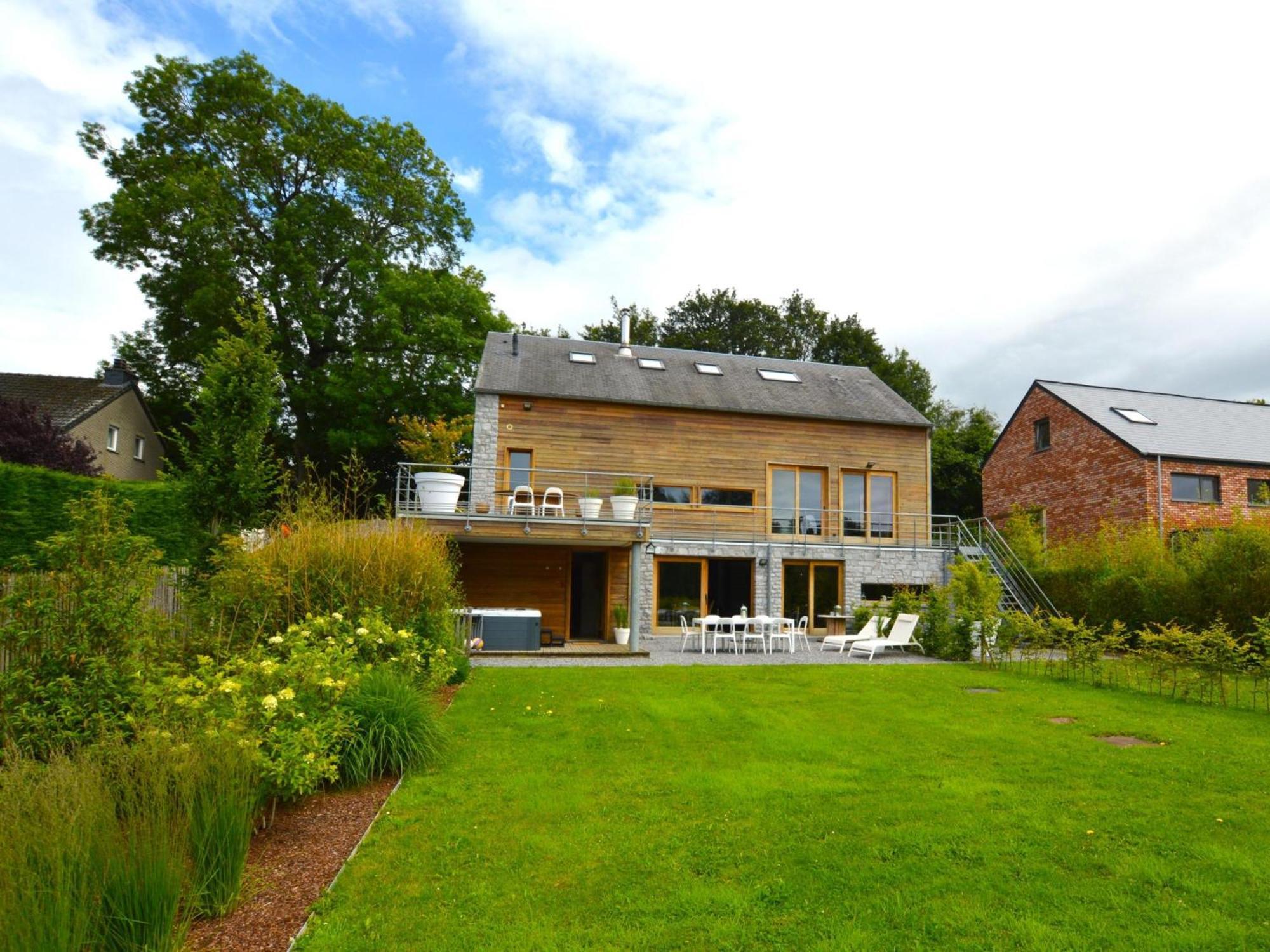 Lohere Weris Exterior photo